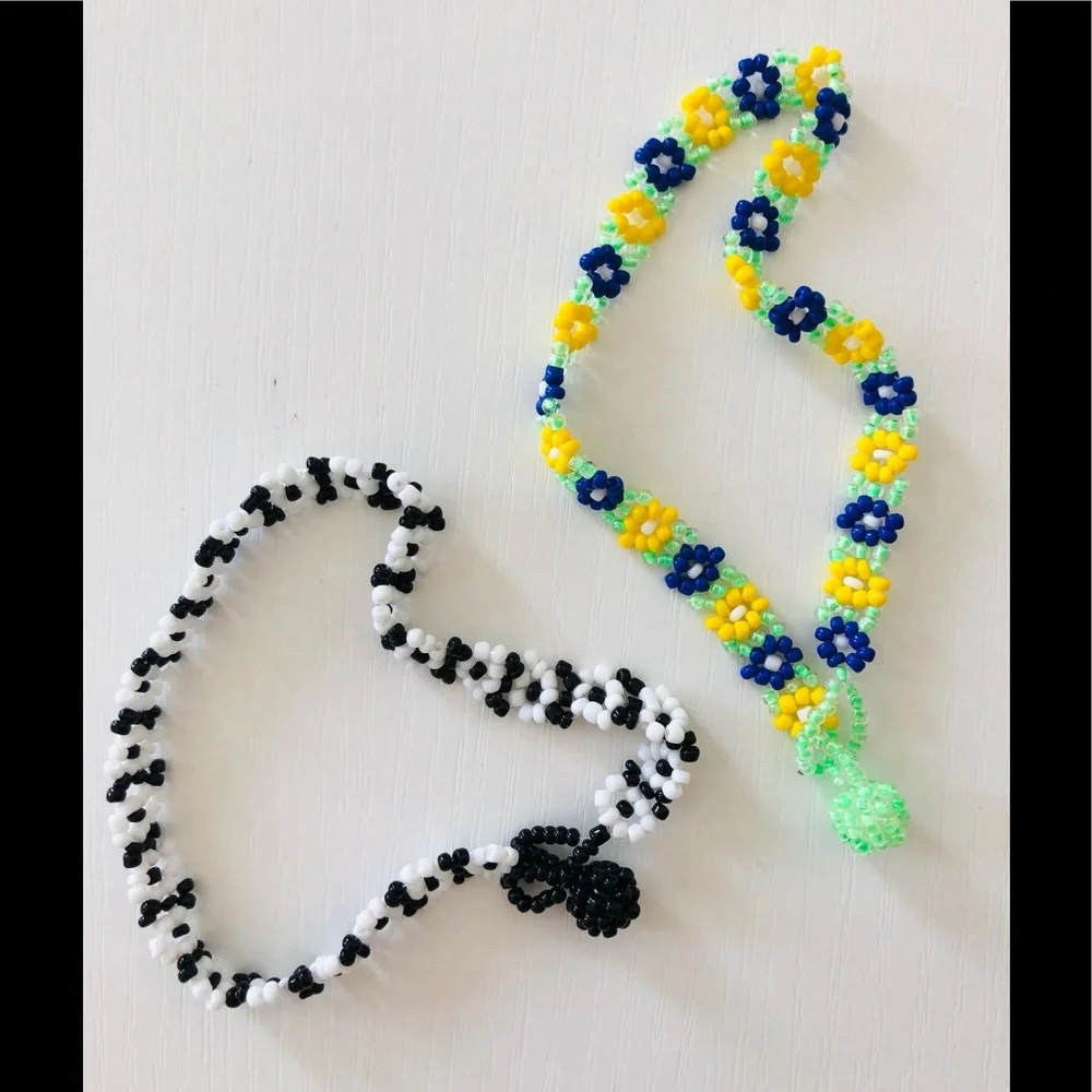 2 anklets glass bead /bracelet 9 inches each